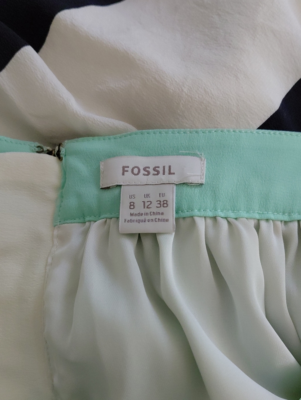 Daphne Mint and Cream Silk Mini Skirt  NWOT - Picture 2 of 7